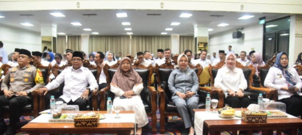 6a8570e6-b61d-450a-a7c5-97e4b0e284c3